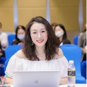 Stephanie ZENG